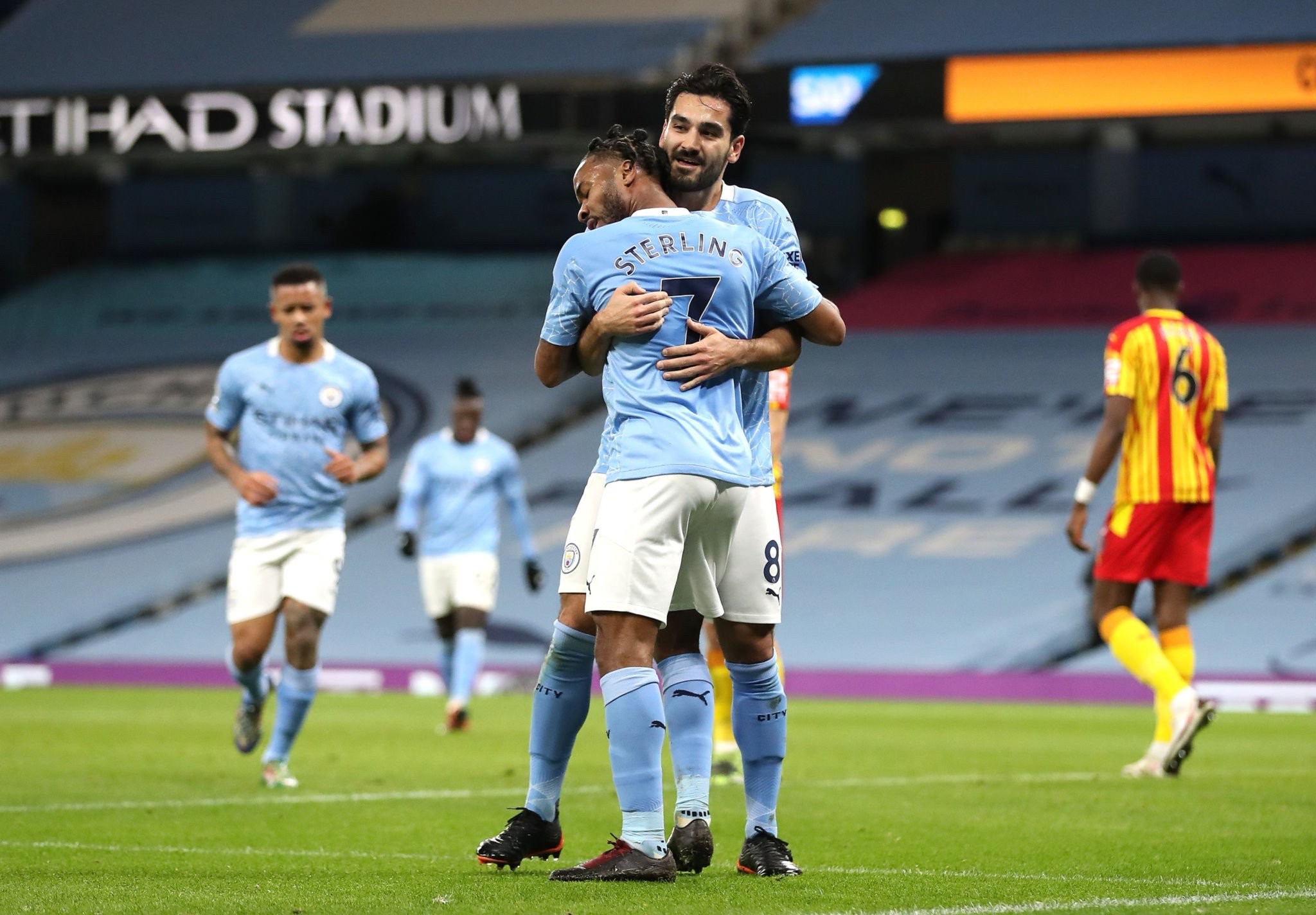 租借萨迪克 租借萨迪克